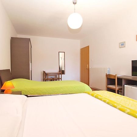 Rooms Ivica 1452 法扎纳 外观 照片