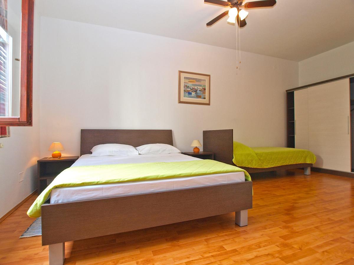Rooms Ivica 1452 法扎纳 外观 照片