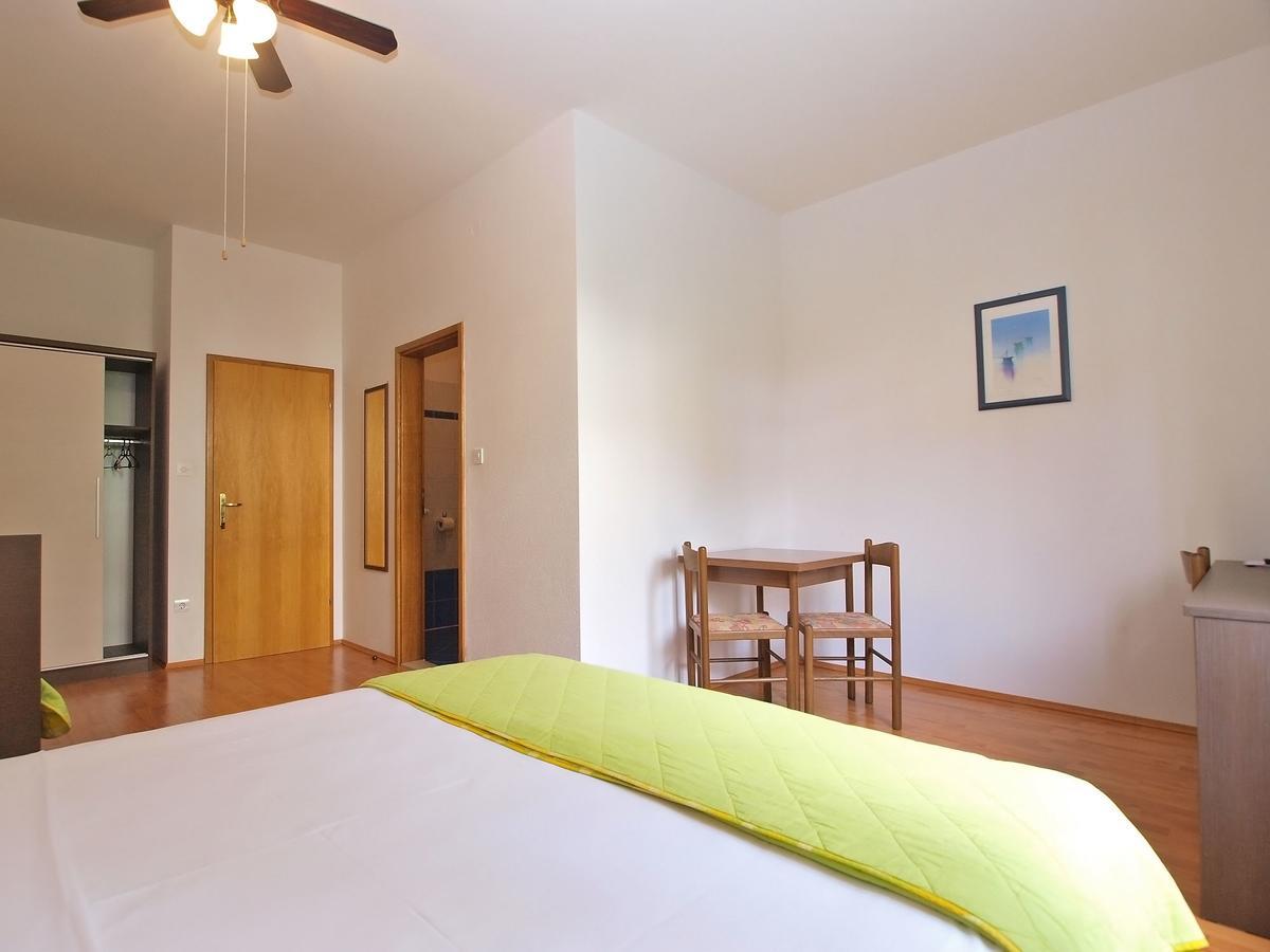 Rooms Ivica 1452 法扎纳 外观 照片