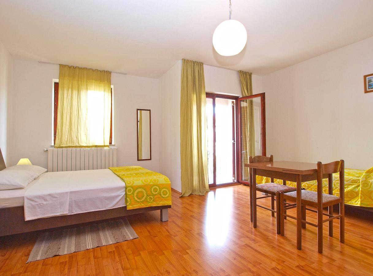 Rooms Ivica 1452 法扎纳 外观 照片