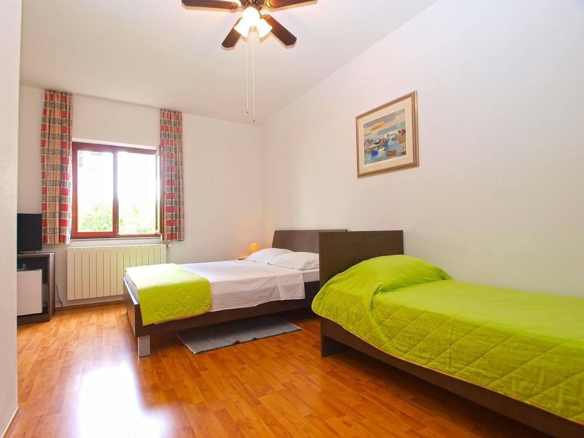 Rooms Ivica 1452 法扎纳 外观 照片